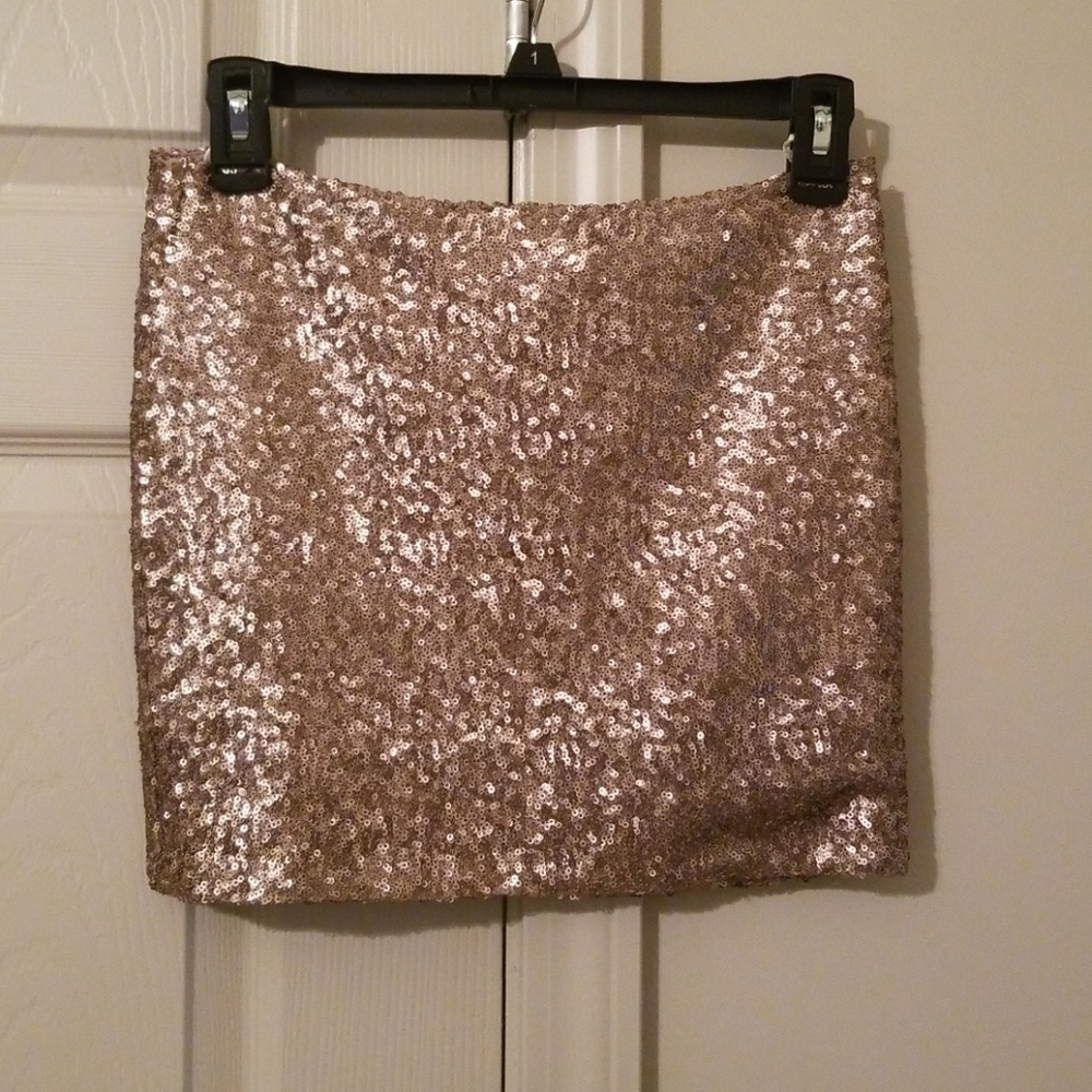 NWT MM couture gold sequin skirt